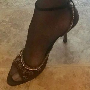 3 inch brown heels
